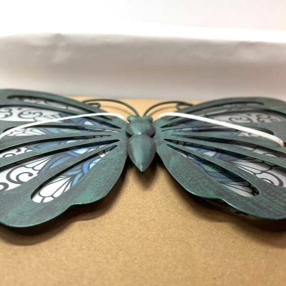 Liffy Metal Butterfly Wall Decor Outdoor Sculpture For Patio Garden Or Home 11" - Picture 6 of 9